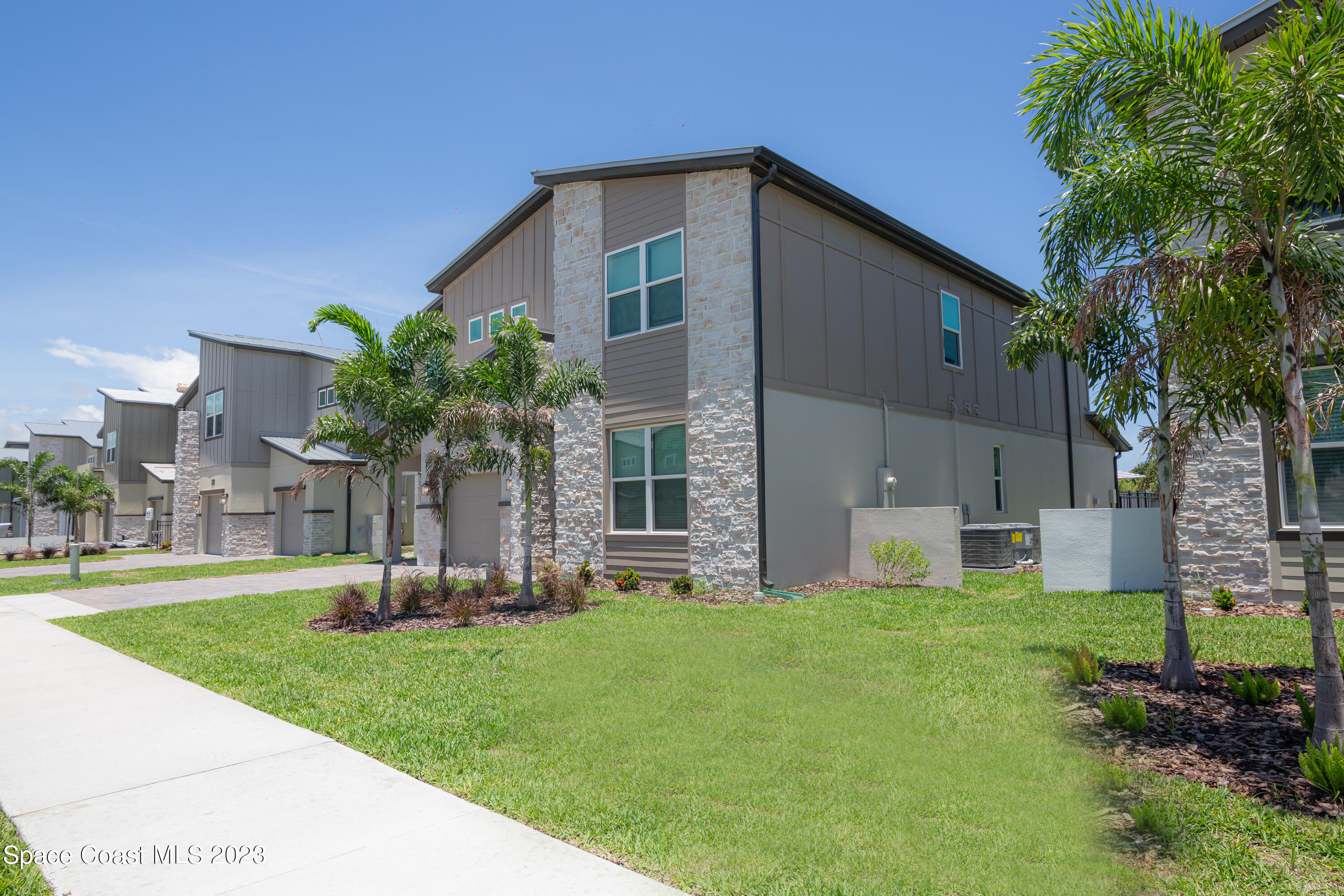 425 Strand Drive