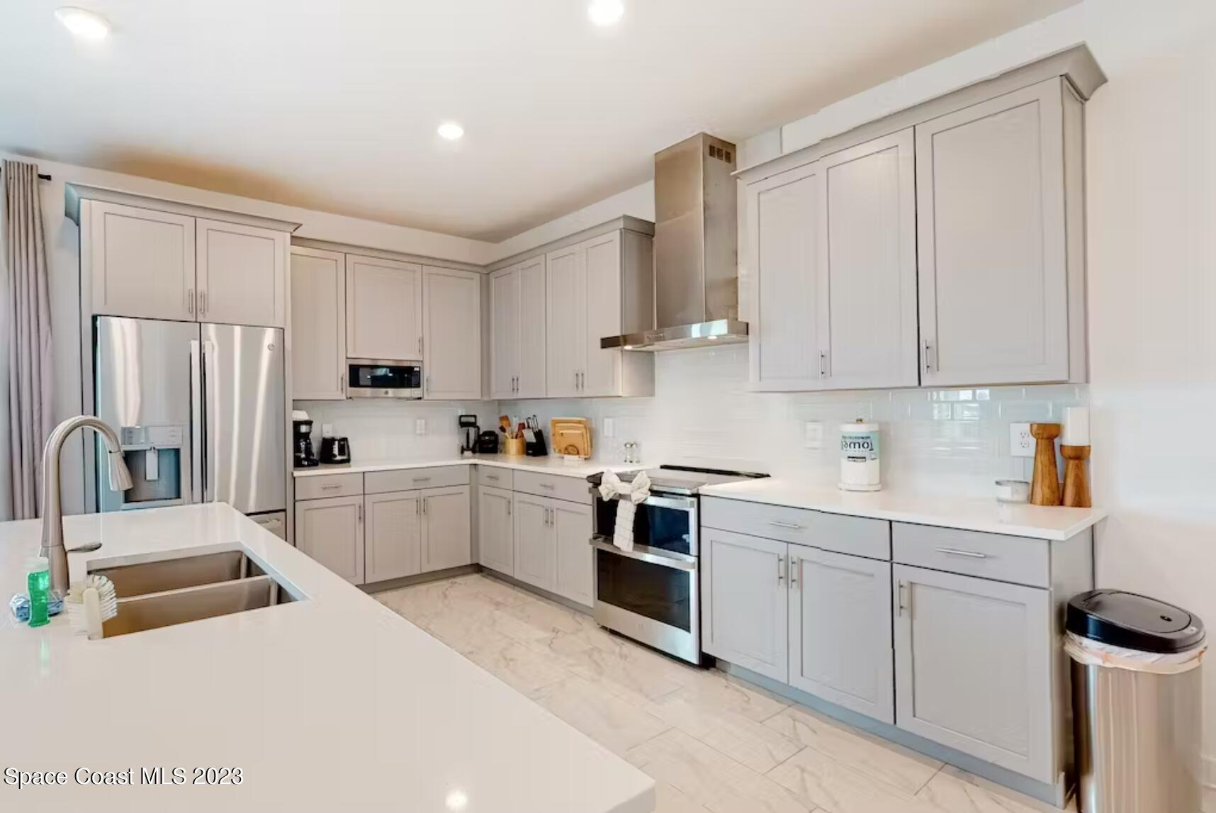 425 Strand Drive