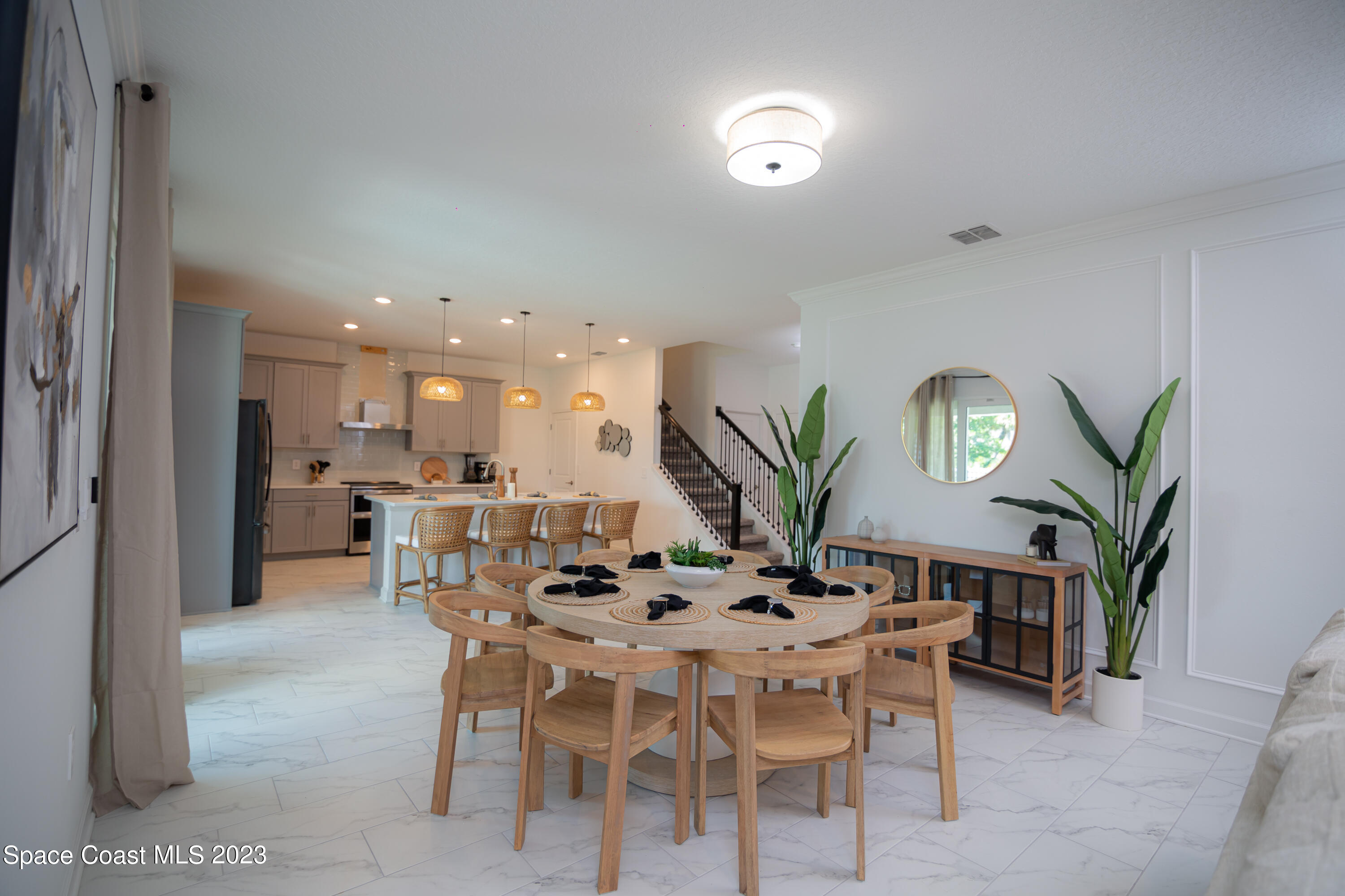 425 Strand Drive
