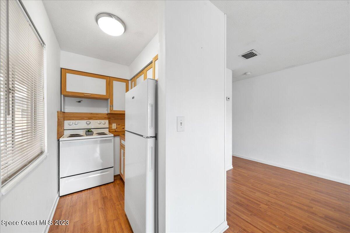 419 Ocean Avenue, 206