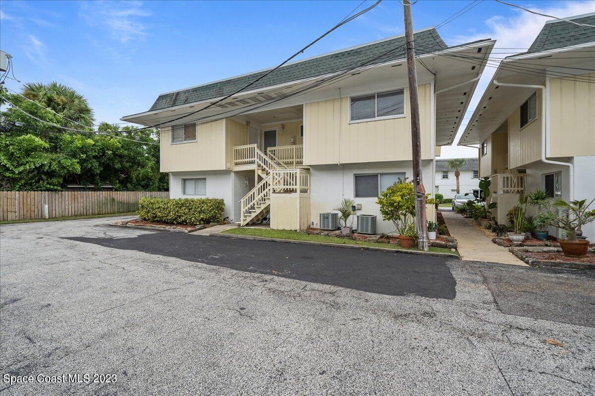 419 Ocean Avenue, 206
