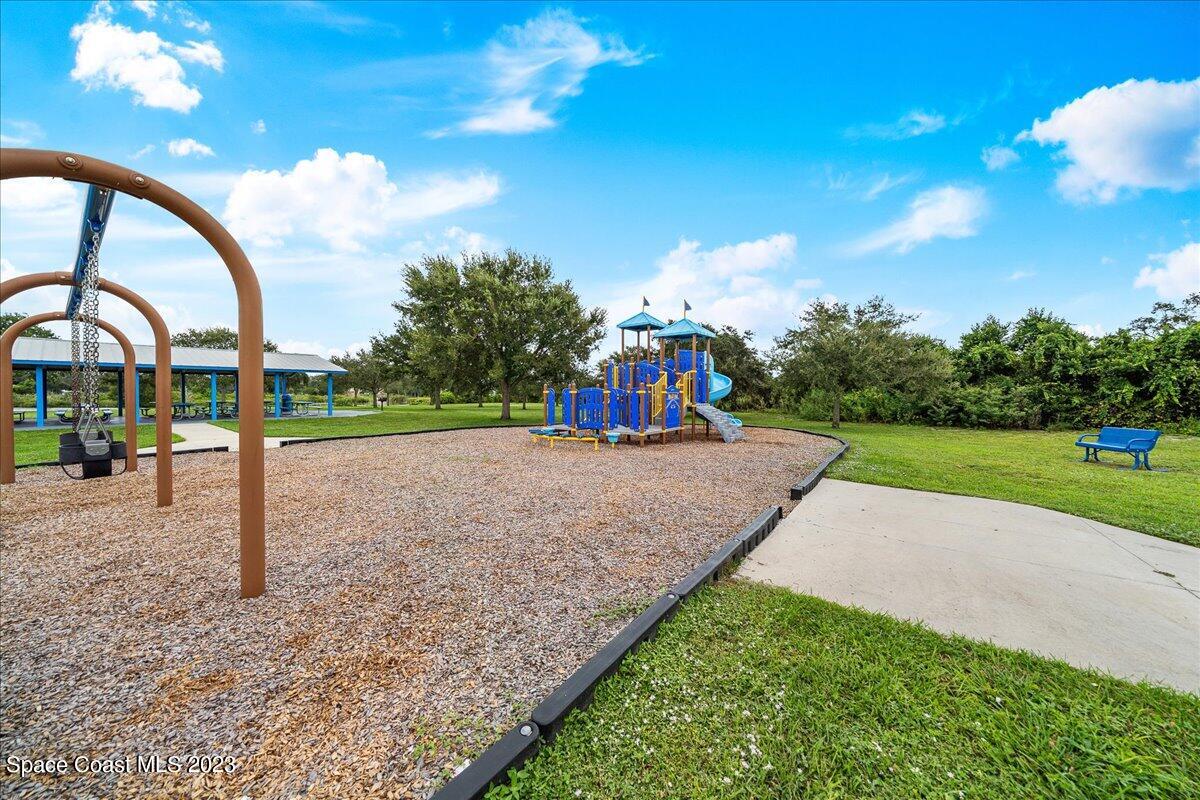 1257 Wild Rose Drive NE