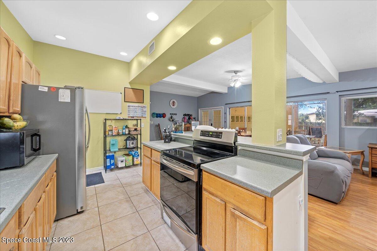 1257 Wild Rose Drive NE