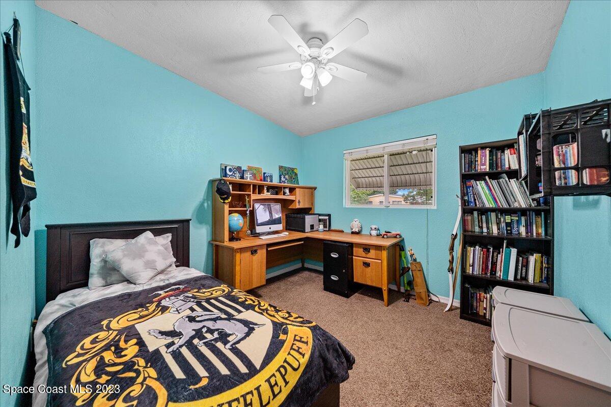 1257 Wild Rose Drive NE