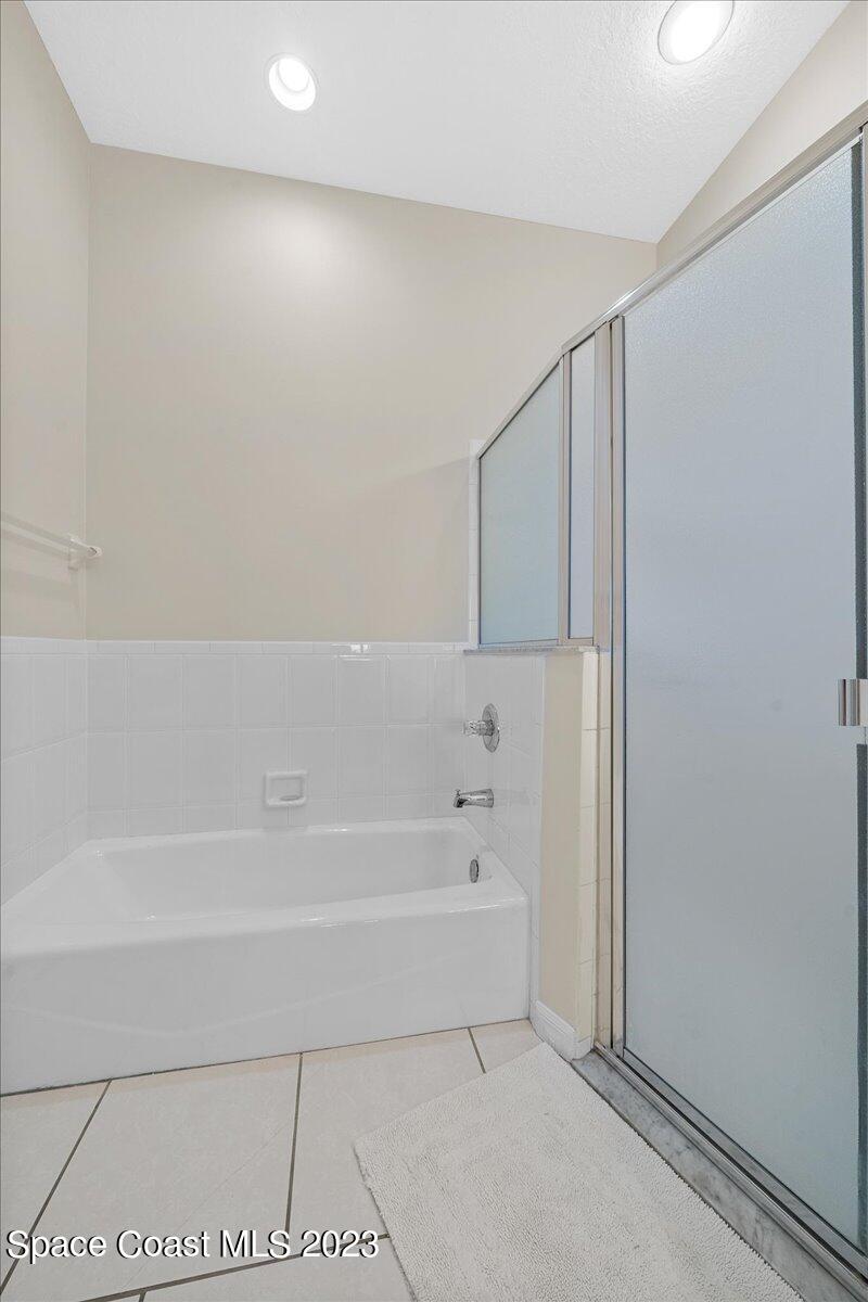 1720 Minutemen Causeway, 6