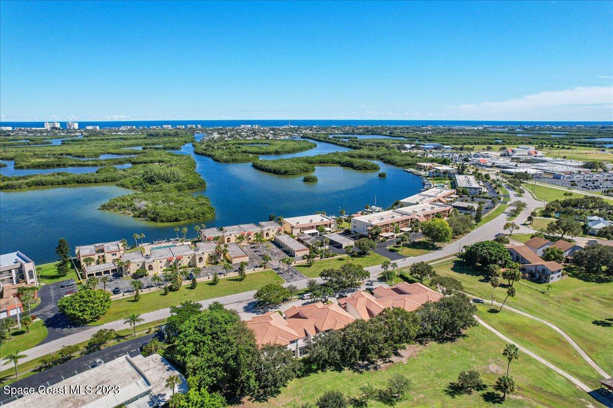 1720 Minutemen Causeway, 6