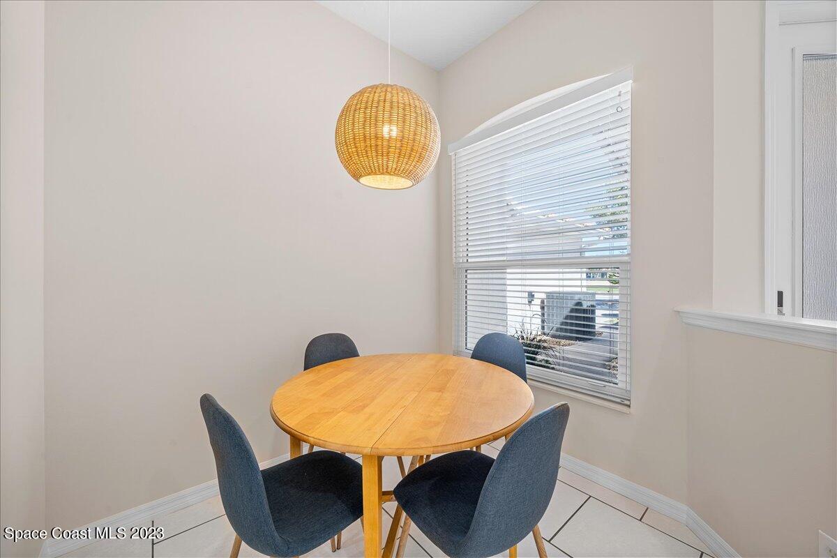 1720 Minutemen Causeway, 6