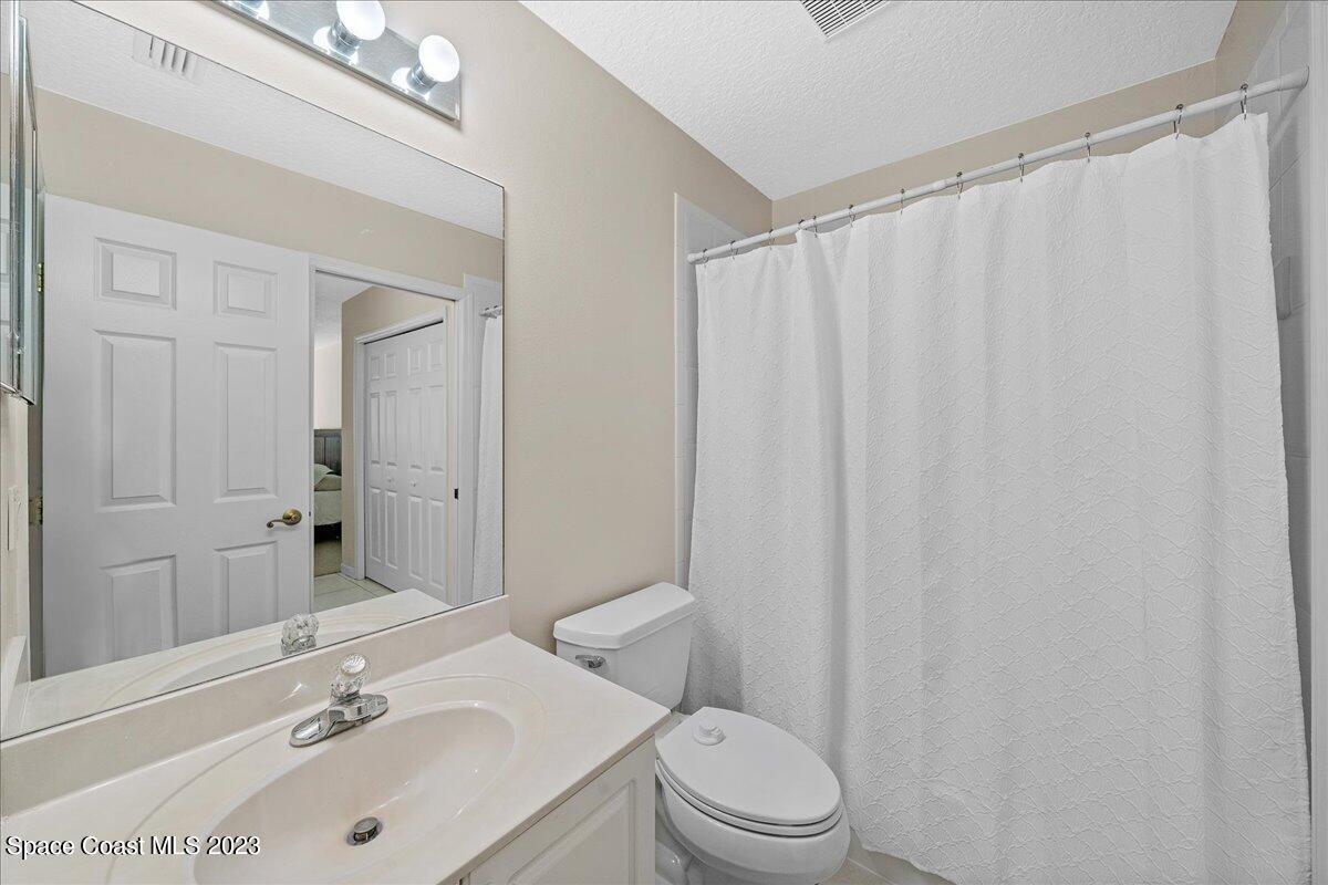 1720 Minutemen Causeway, 6