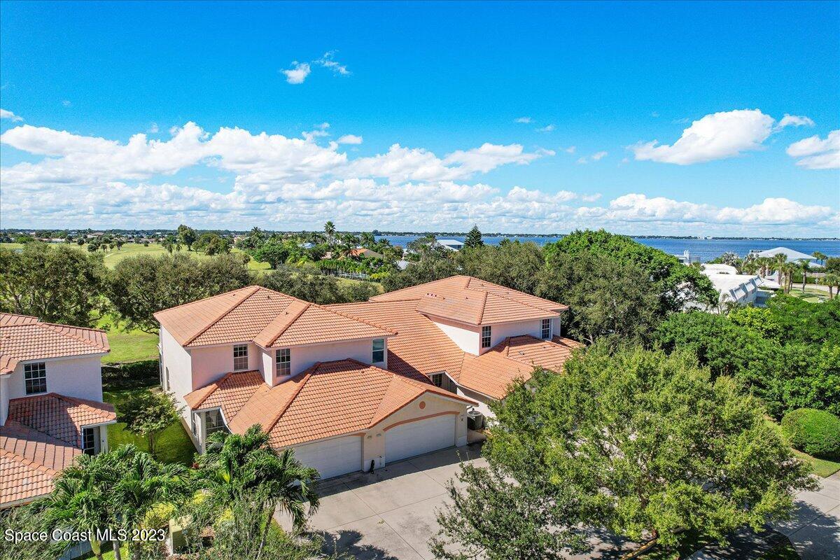 1720 Minutemen Causeway, 6