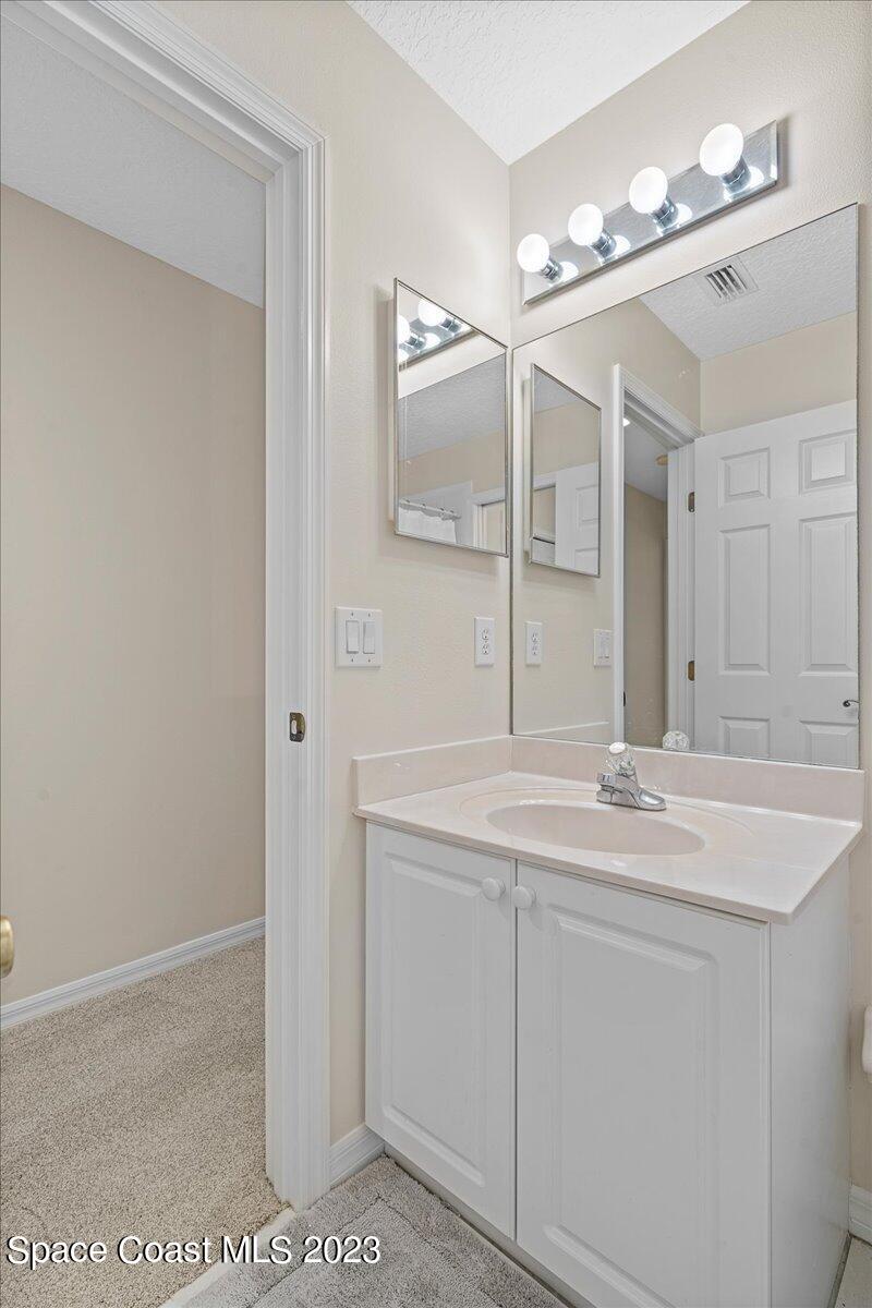 1720 Minutemen Causeway, 6