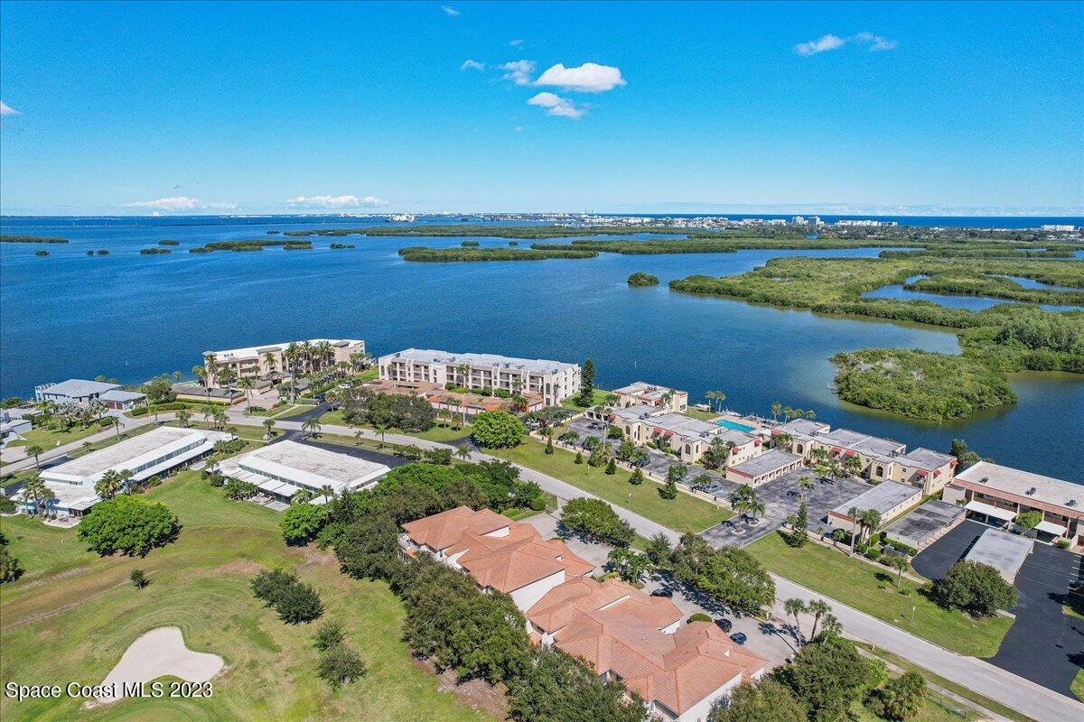 1720 Minutemen Causeway, 6
