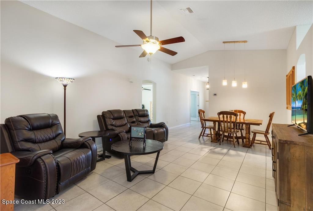 483 Melanie Circle