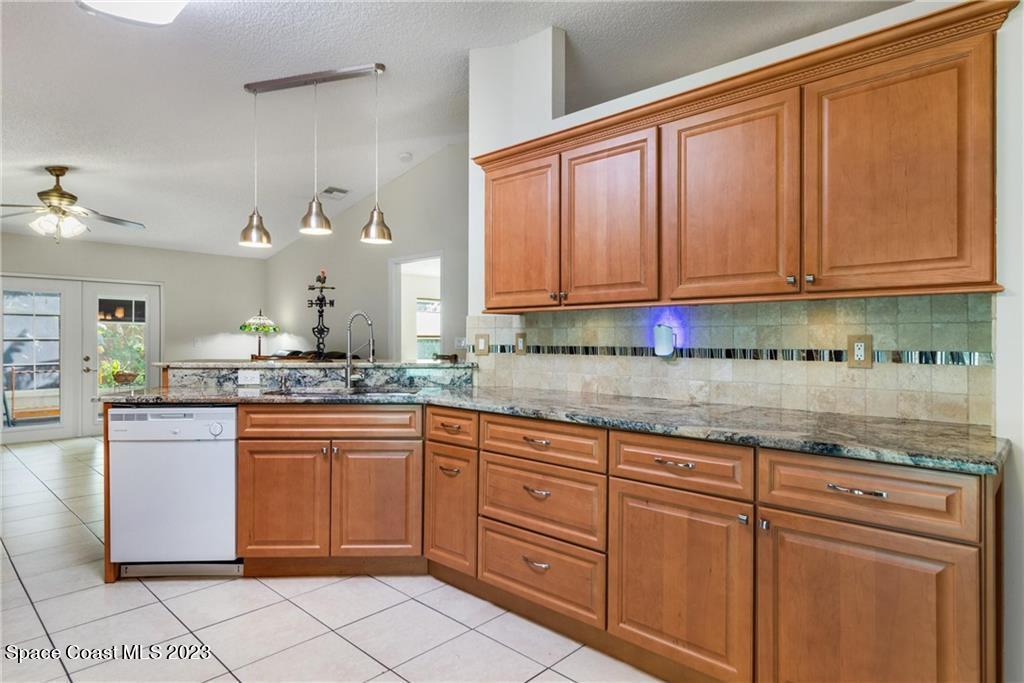 483 Melanie Circle
