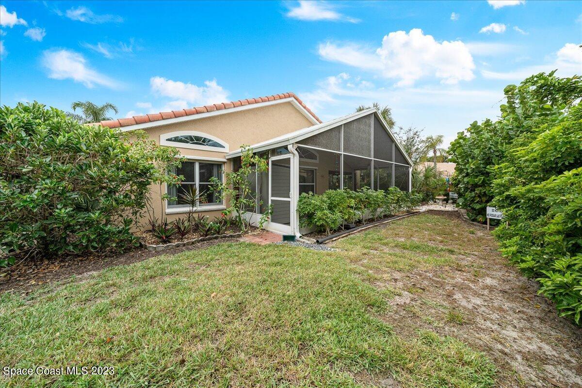 5572 Cord Grass Lane