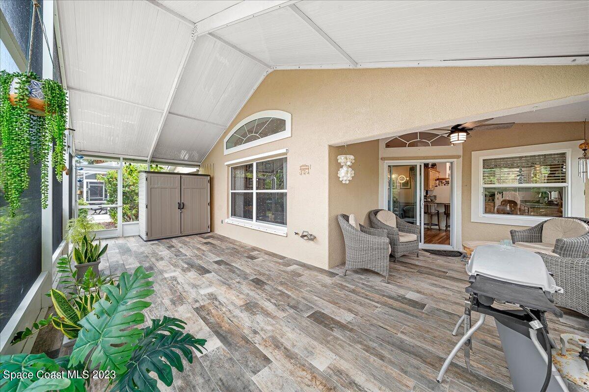 5572 Cord Grass Lane