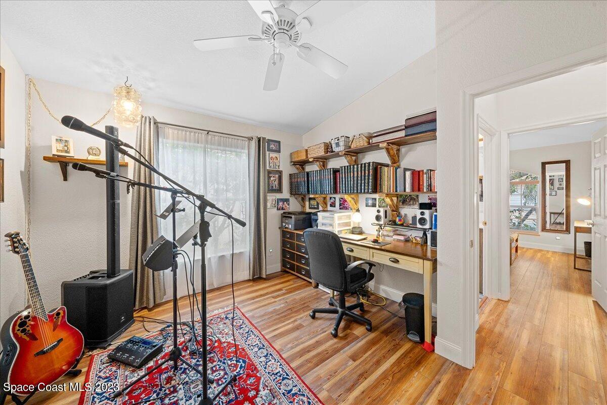 5572 Cord Grass Lane