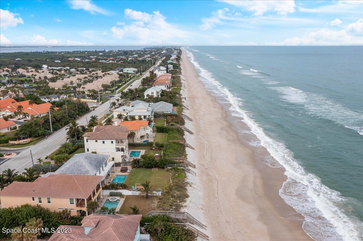 5572 Cord Grass Lane