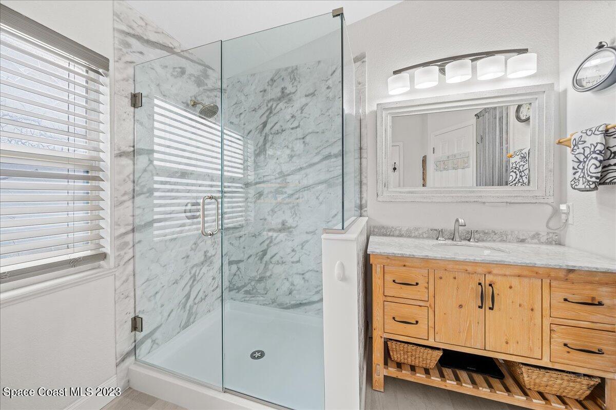 5572 Cord Grass Lane