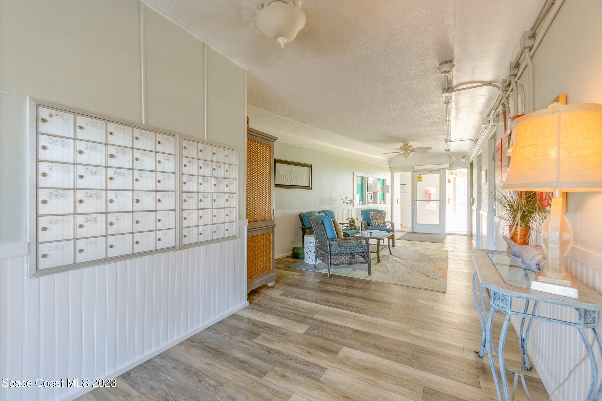 1273 Highway A1a, 206