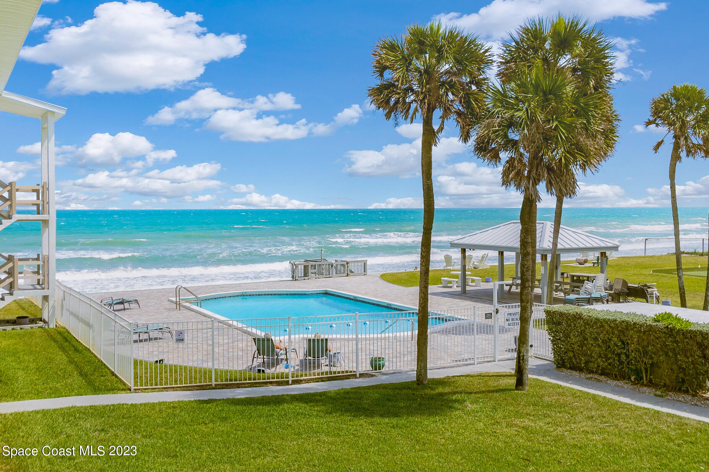 1273 Highway A1a, 206