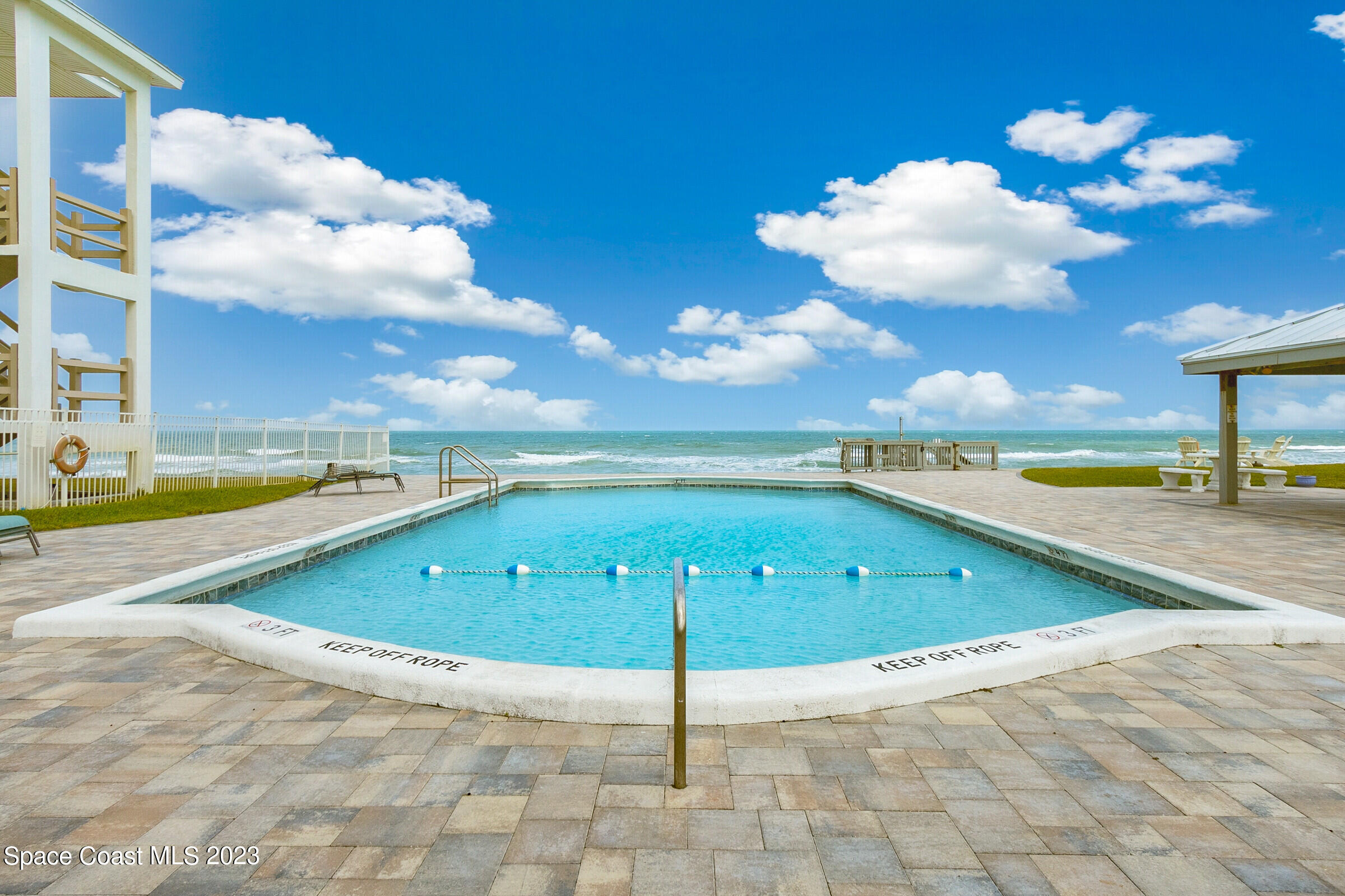 1273 Highway A1a, 206