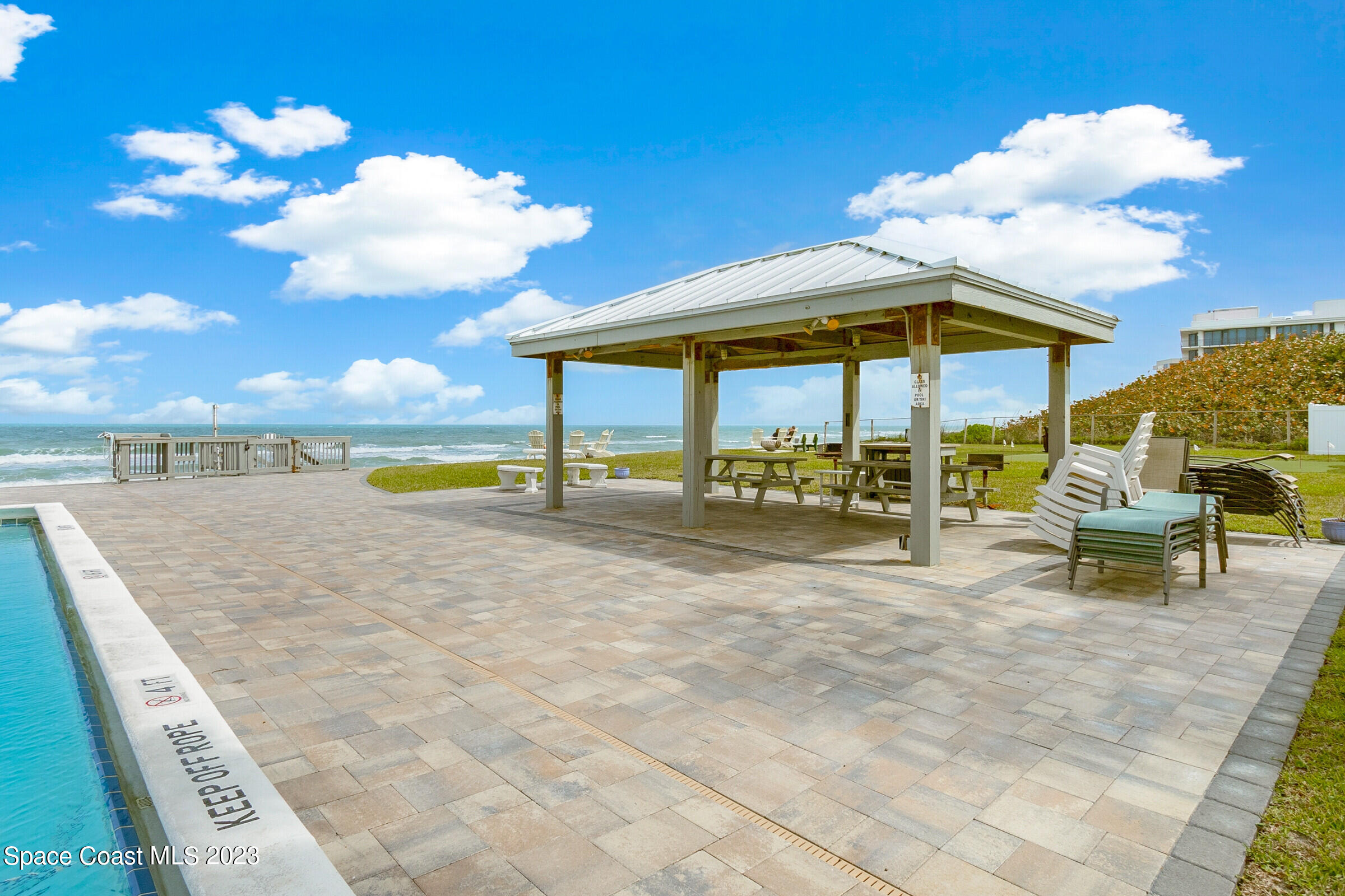1273 Highway A1a, 206