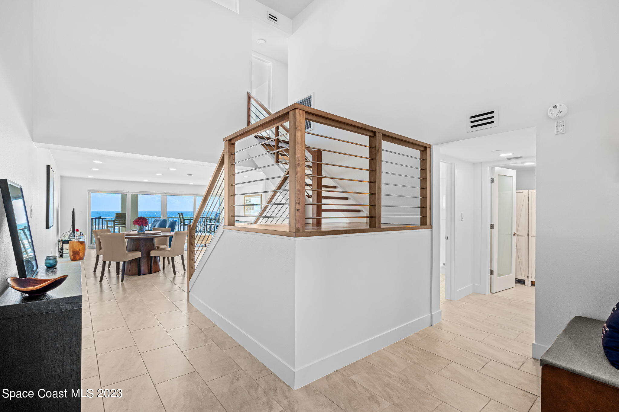 2203 Atlantic Street, 723
