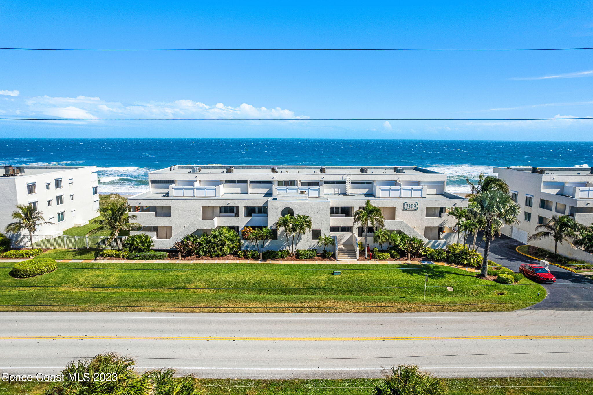 2203 Atlantic Street, 723