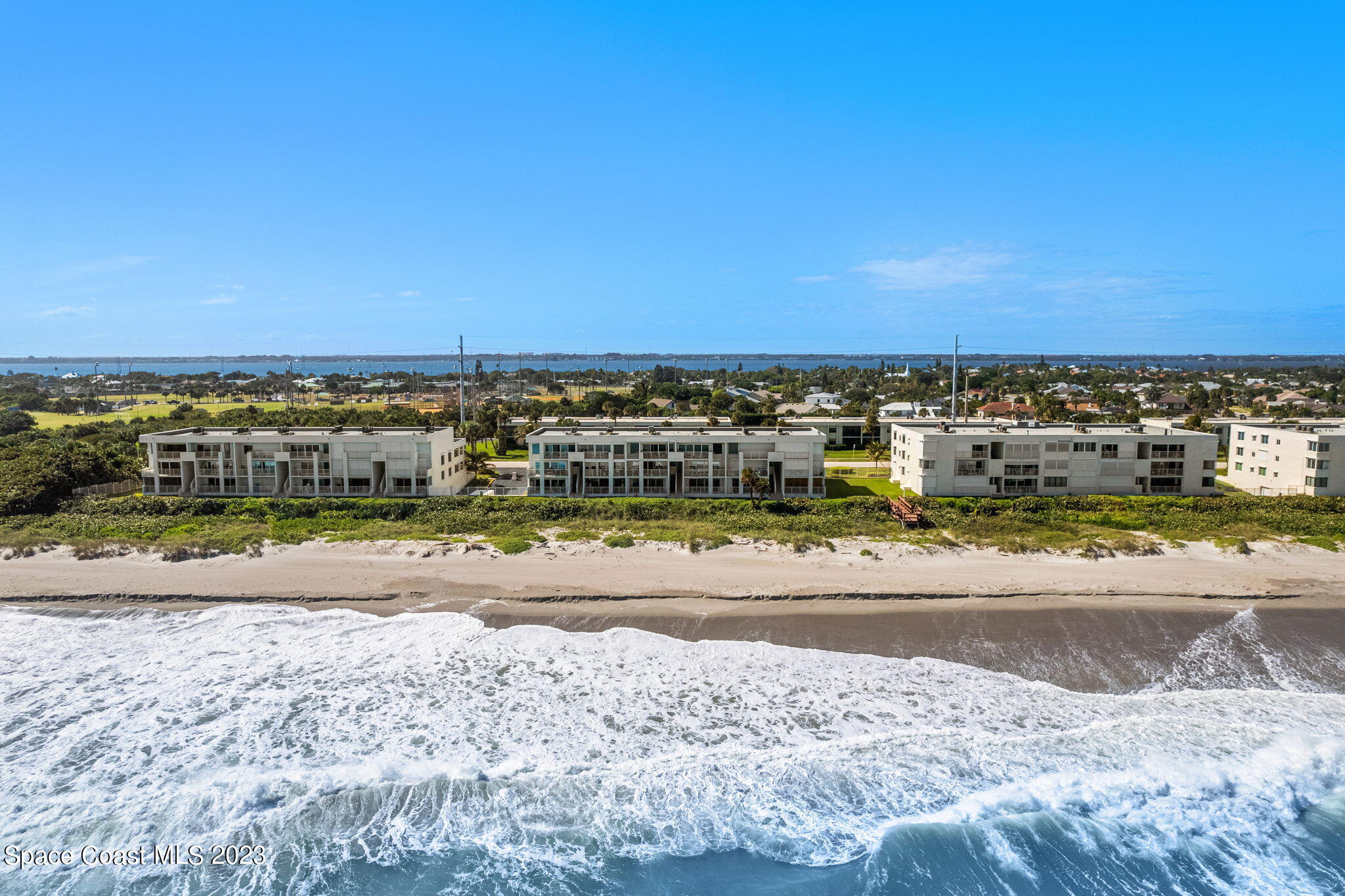 2203 Atlantic Street, 723