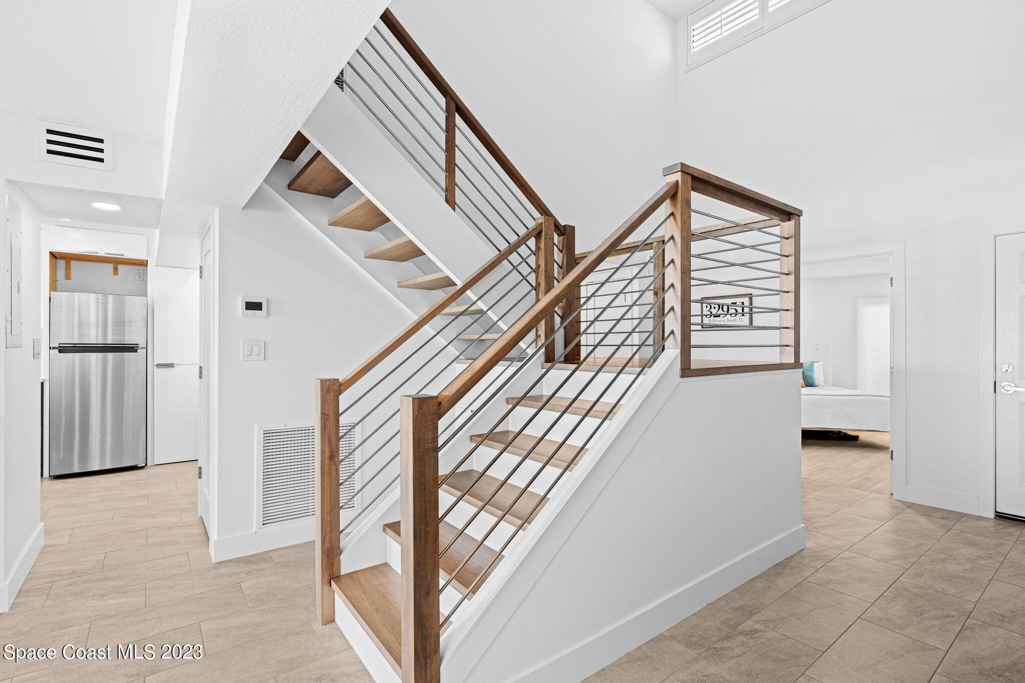 2203 Atlantic Street, 723
