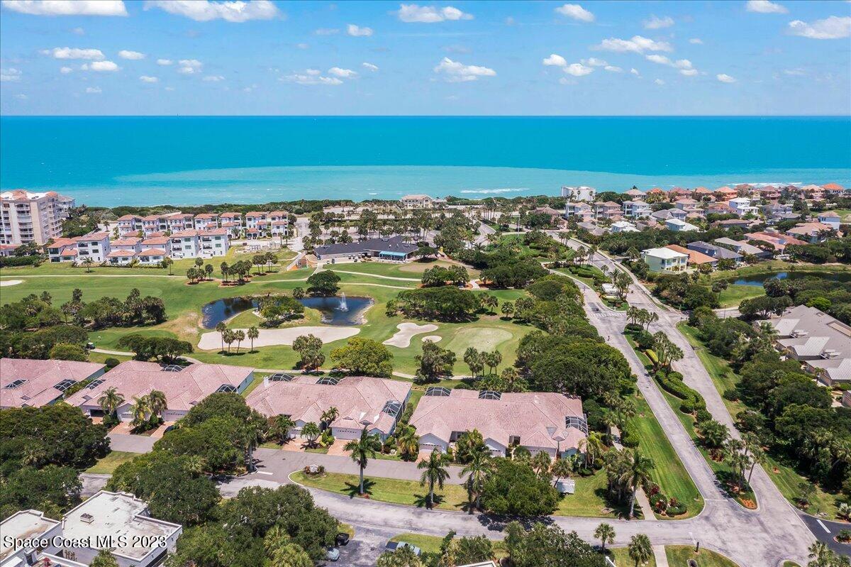 929 Aquarina Boulevard