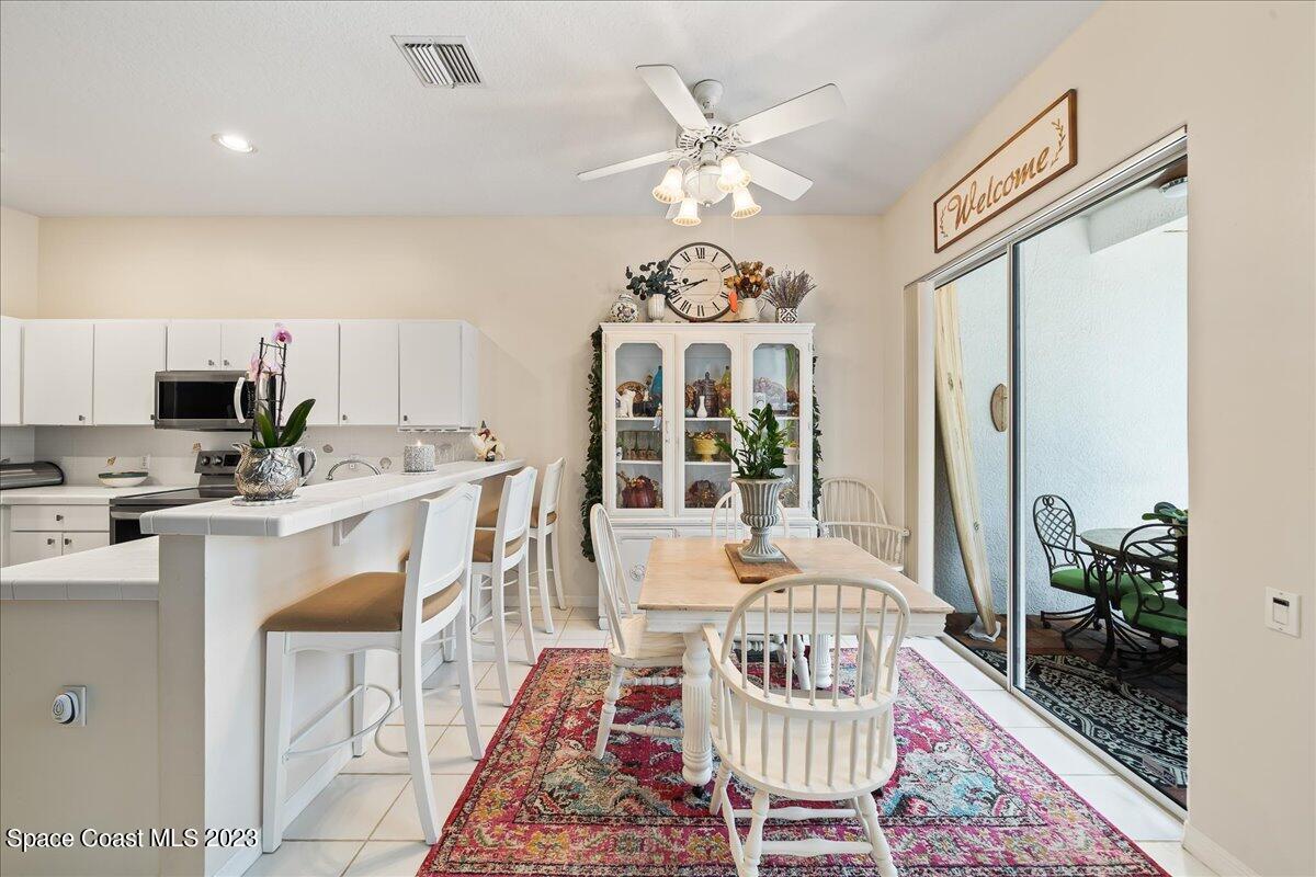 929 Aquarina Boulevard