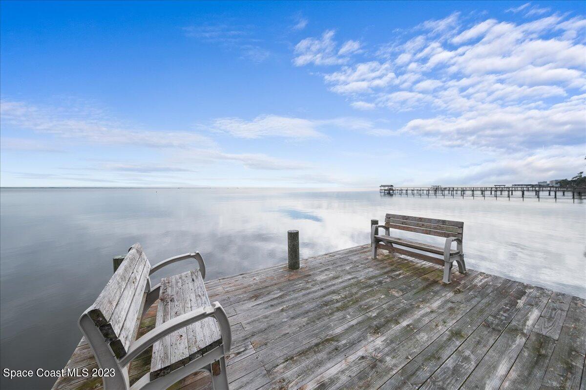 1136 Riverside Drive