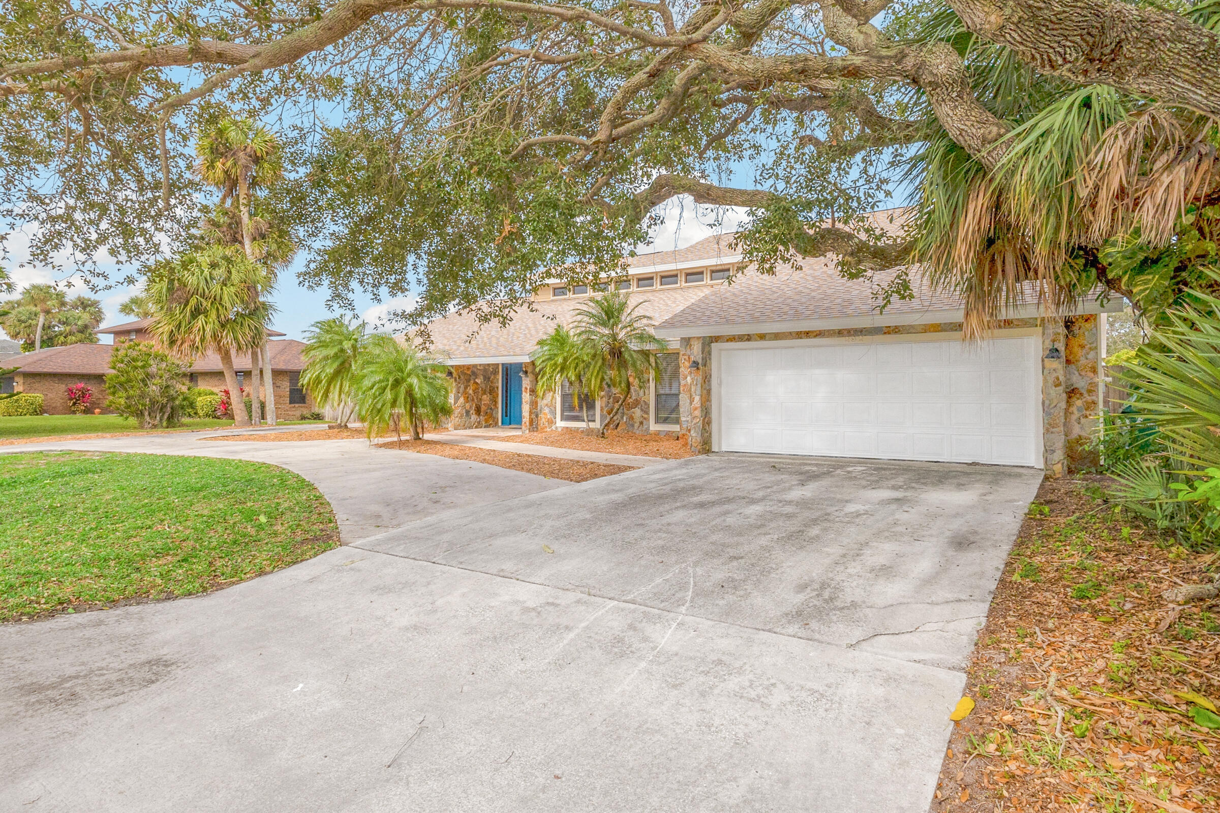 292 Arrowhead Lane