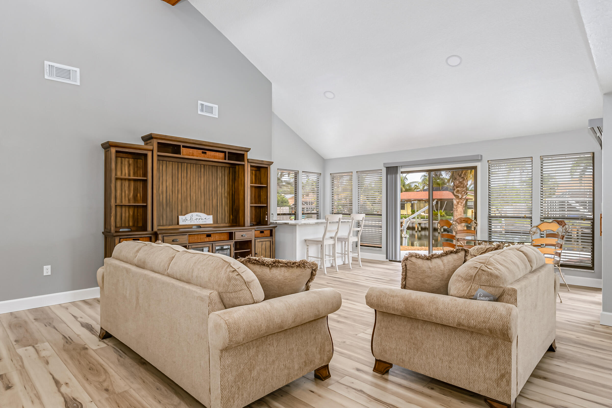 292 Arrowhead Lane