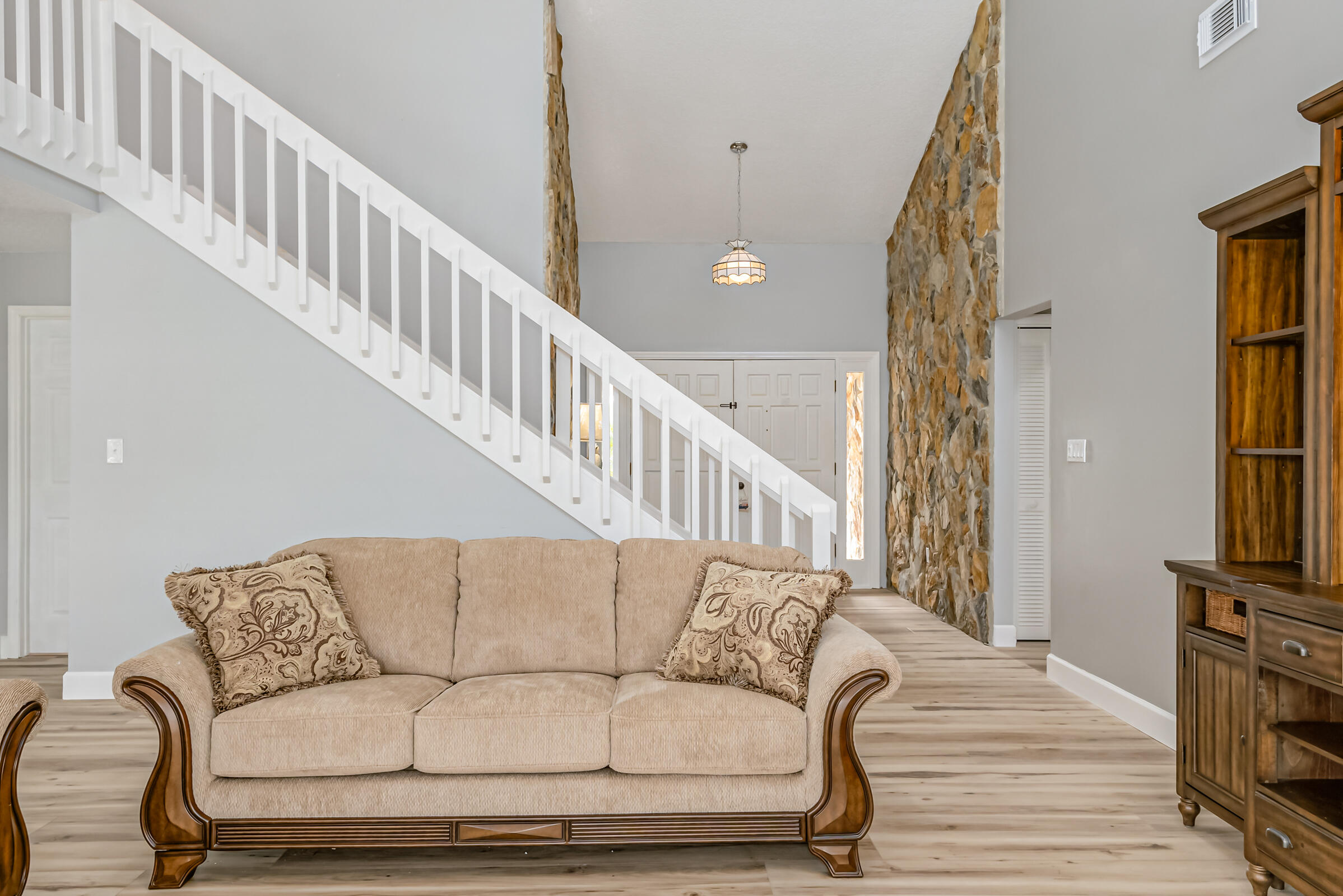 292 Arrowhead Lane