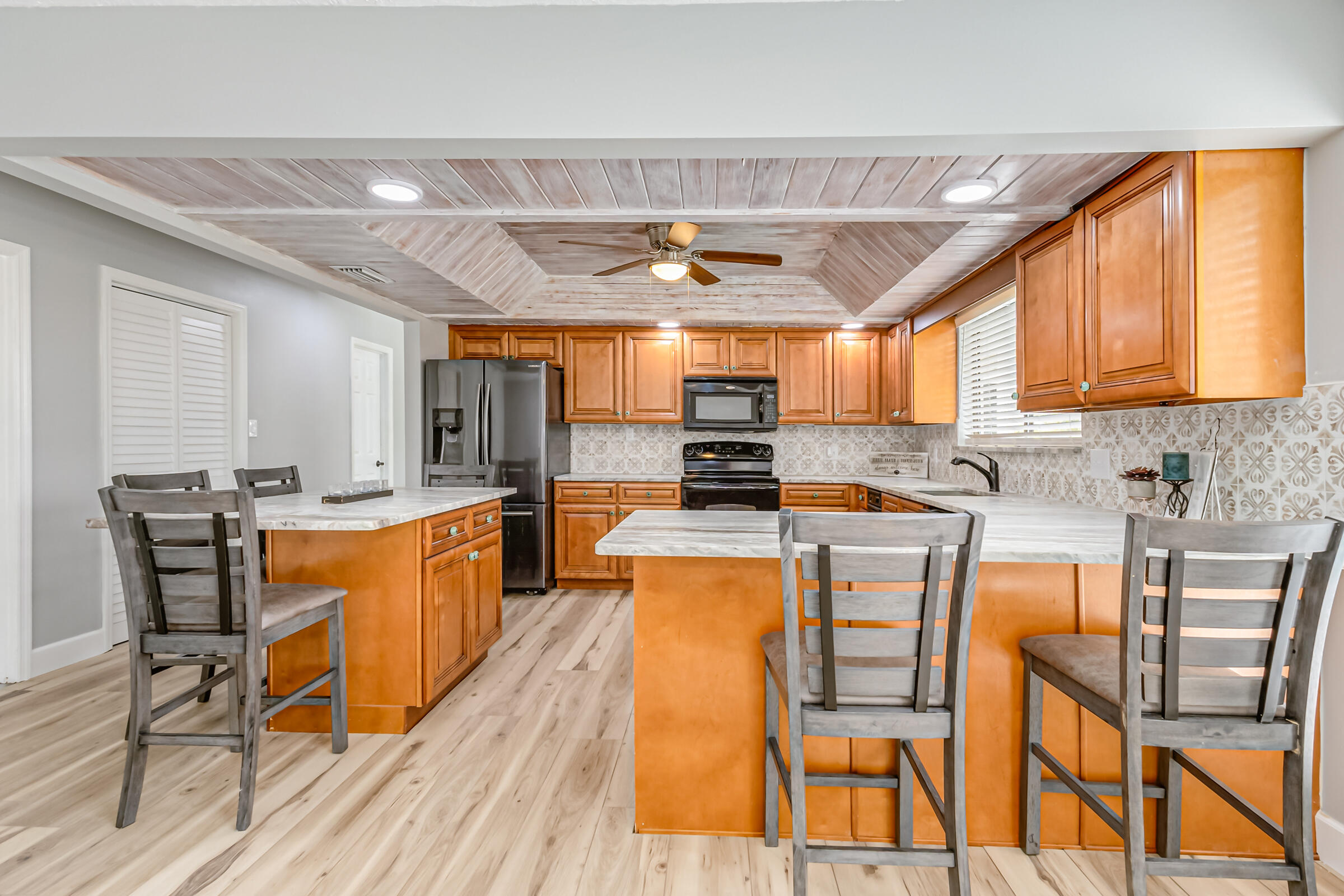 292 Arrowhead Lane