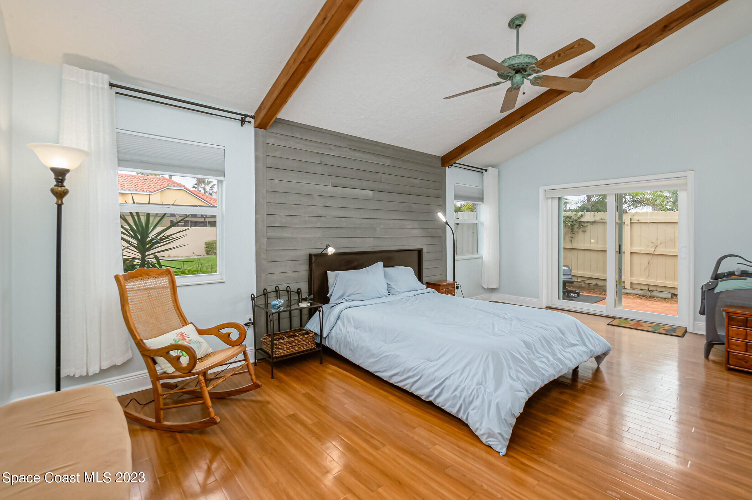 101 La Costa Street, B8