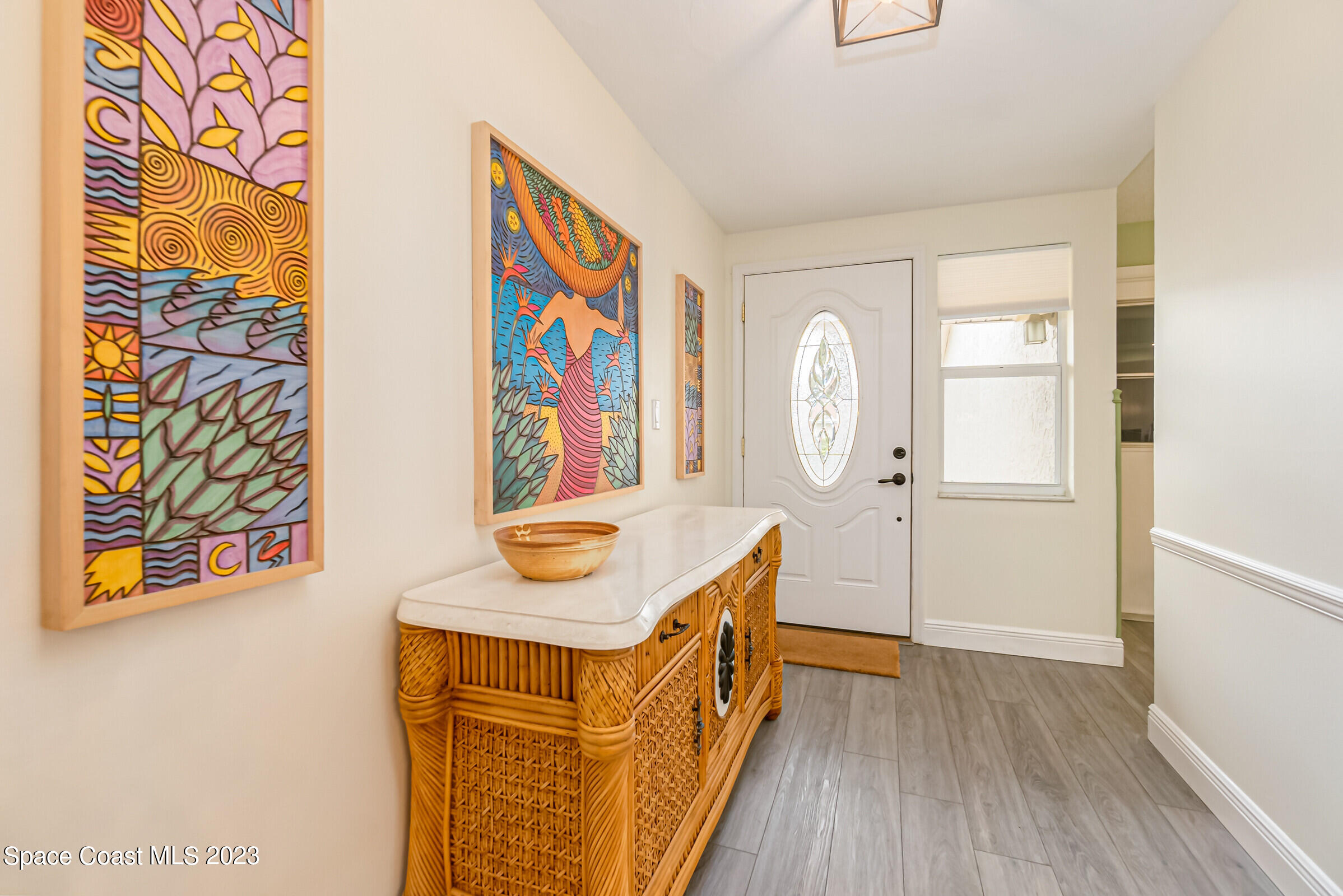 101 La Costa Street, B8