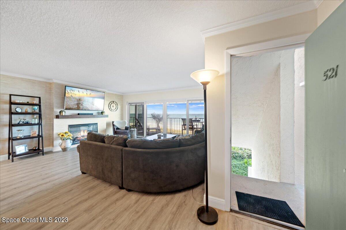 2101 Atlantic Street, 521