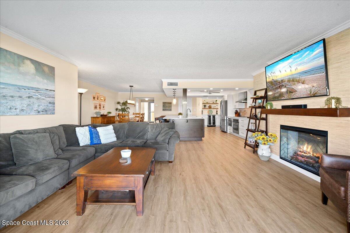 2101 Atlantic Street, 521