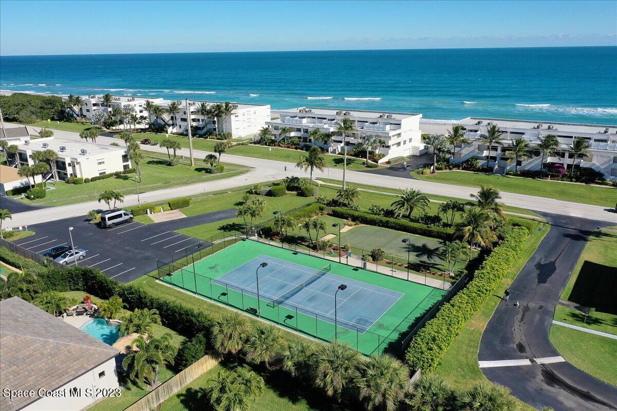 2101 Atlantic Street, 521