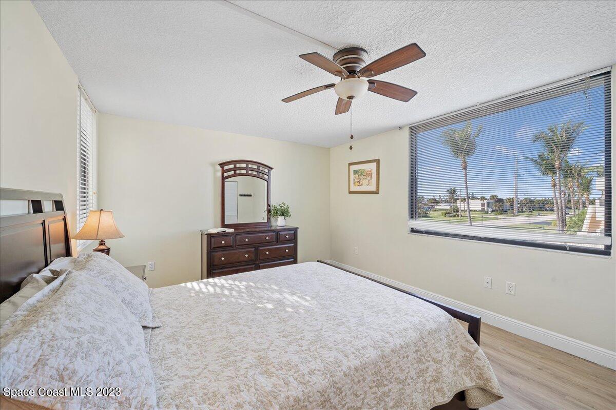 2101 Atlantic Street, 521