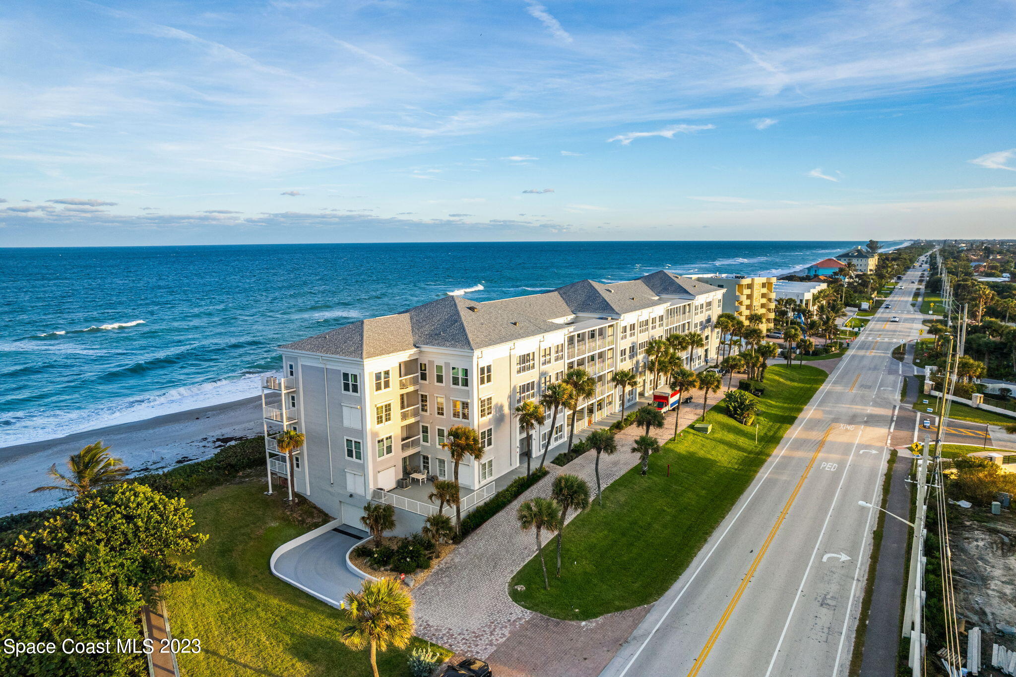 3035 S Highway A1a, 2b