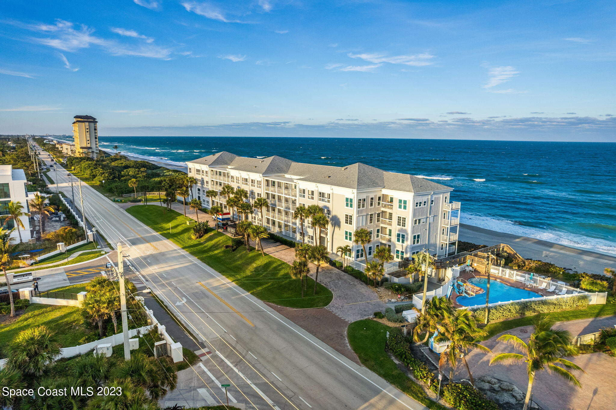 3035 S Highway A1a, 2b