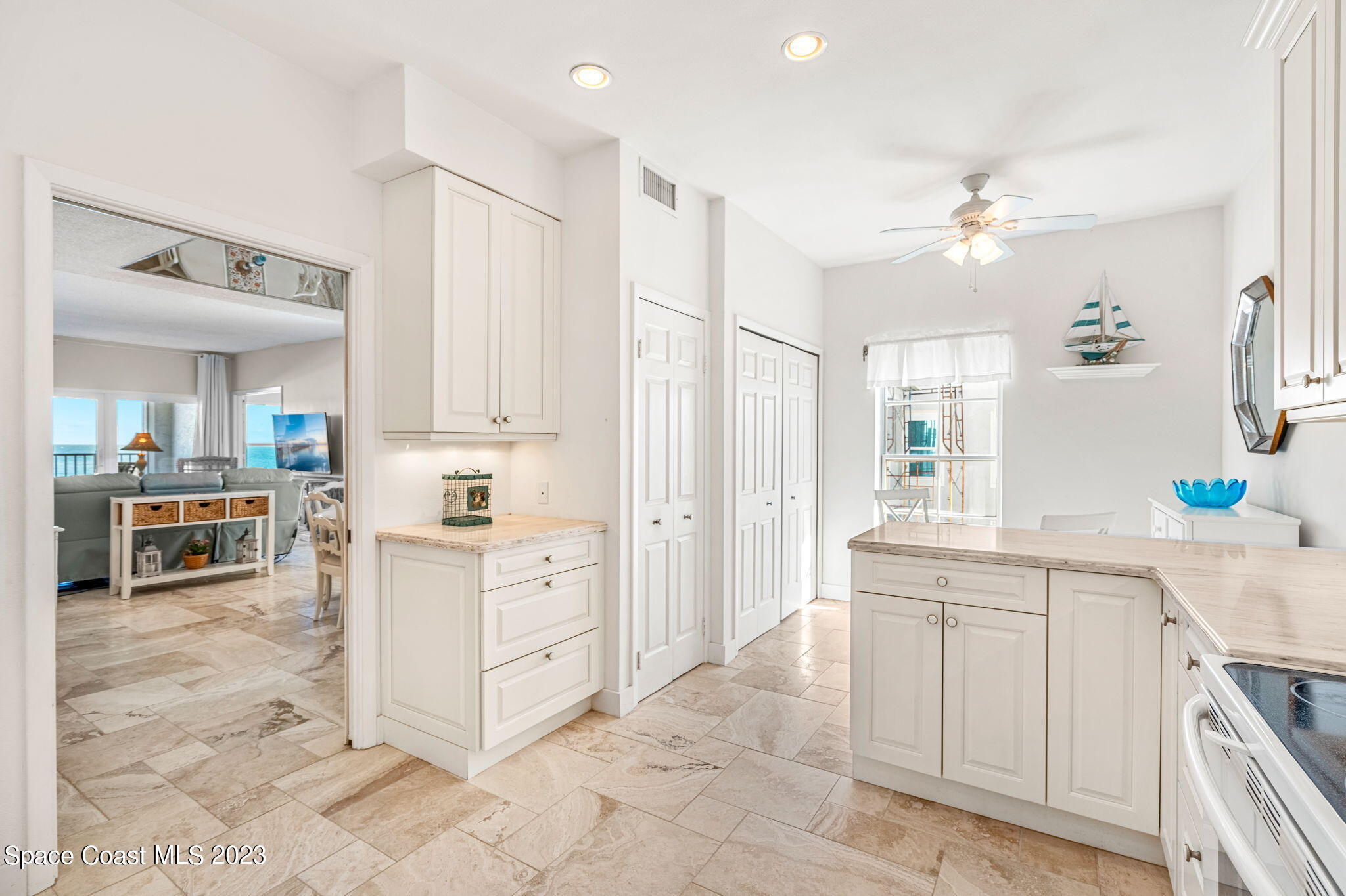3035 S Highway A1a, 2b