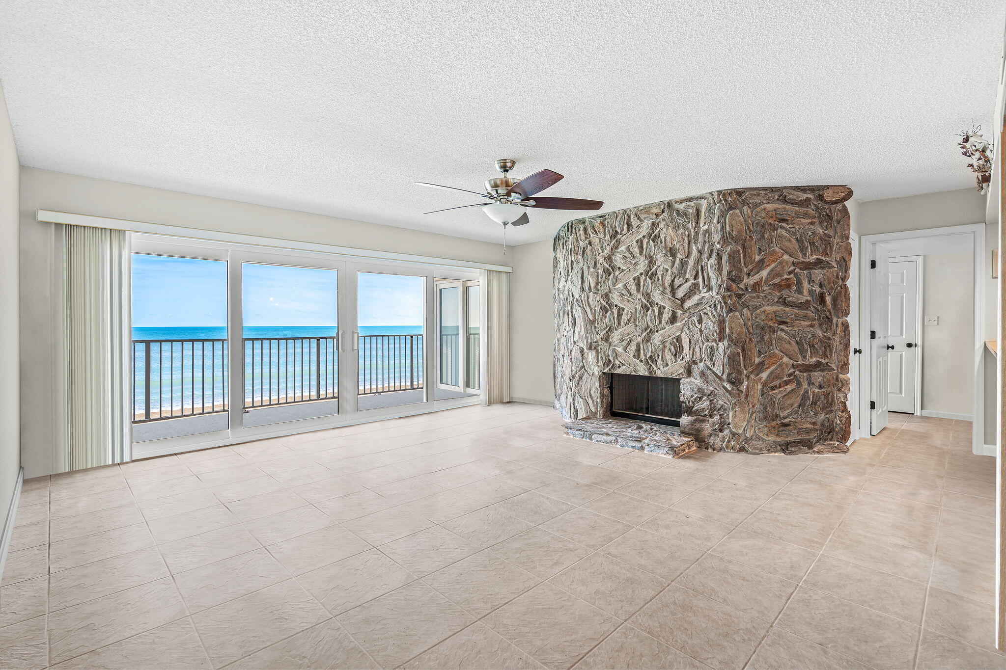 2101 Atlantic Street, 532