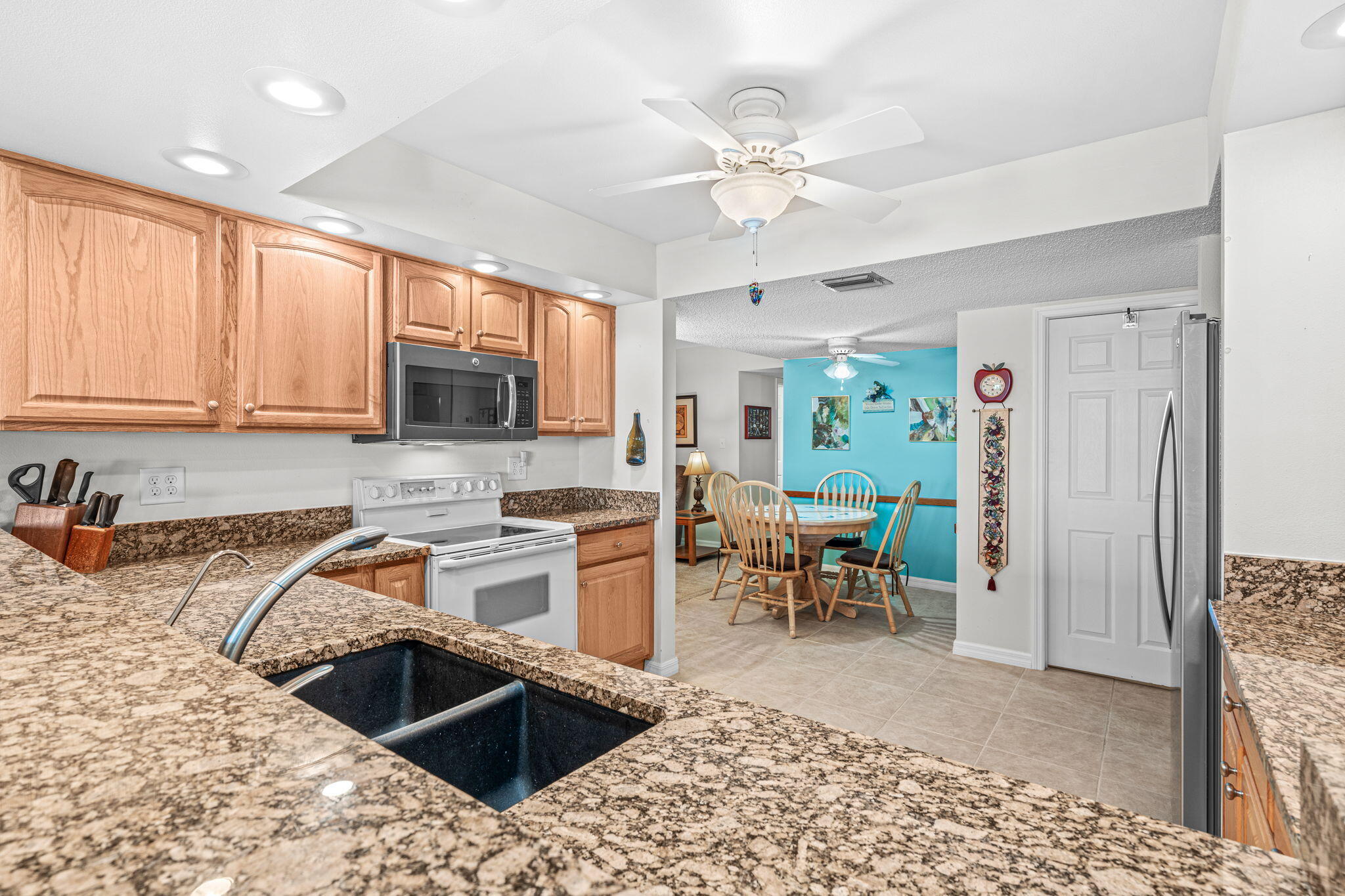 2101 Atlantic Street, 532