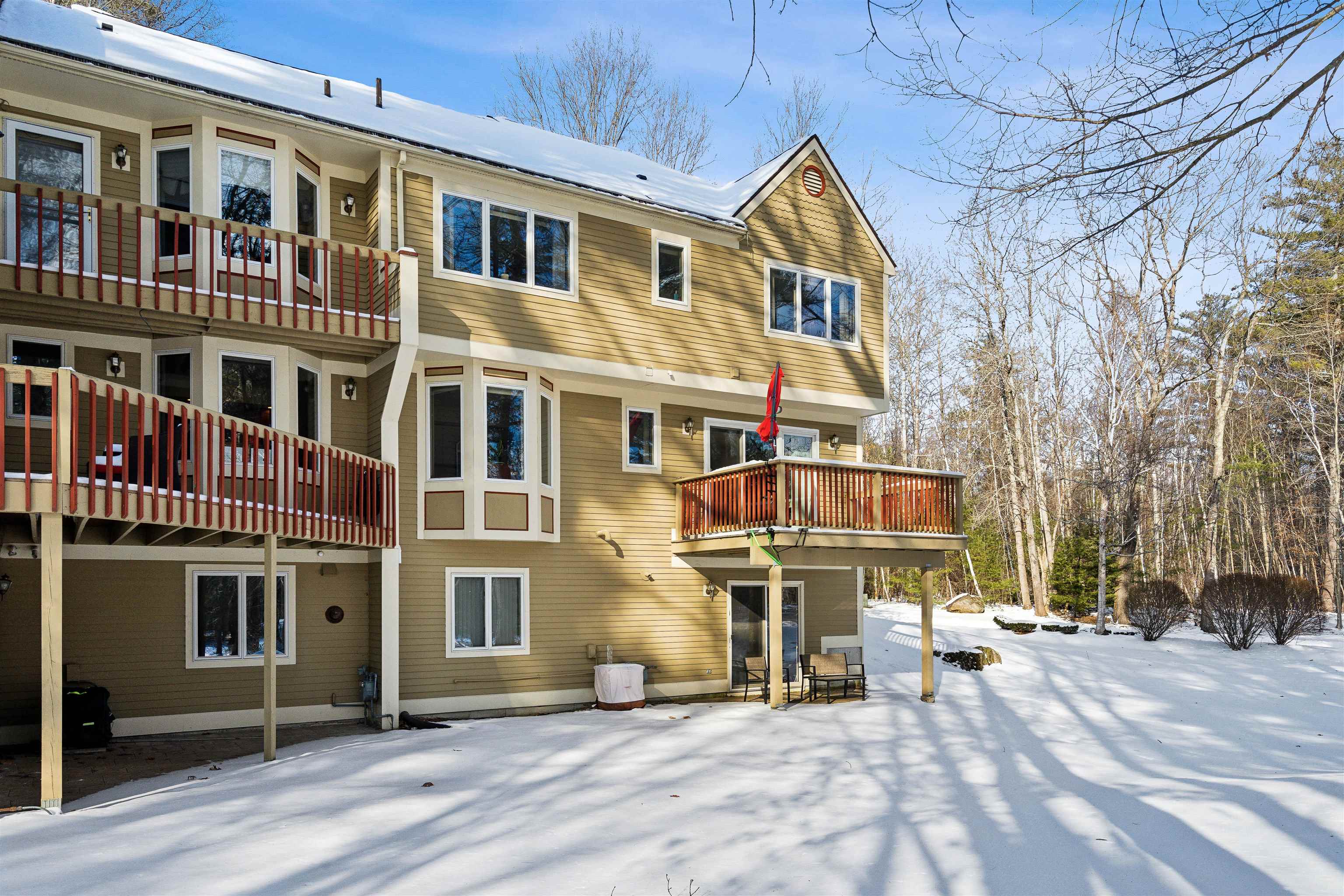 25 Hickory Lane