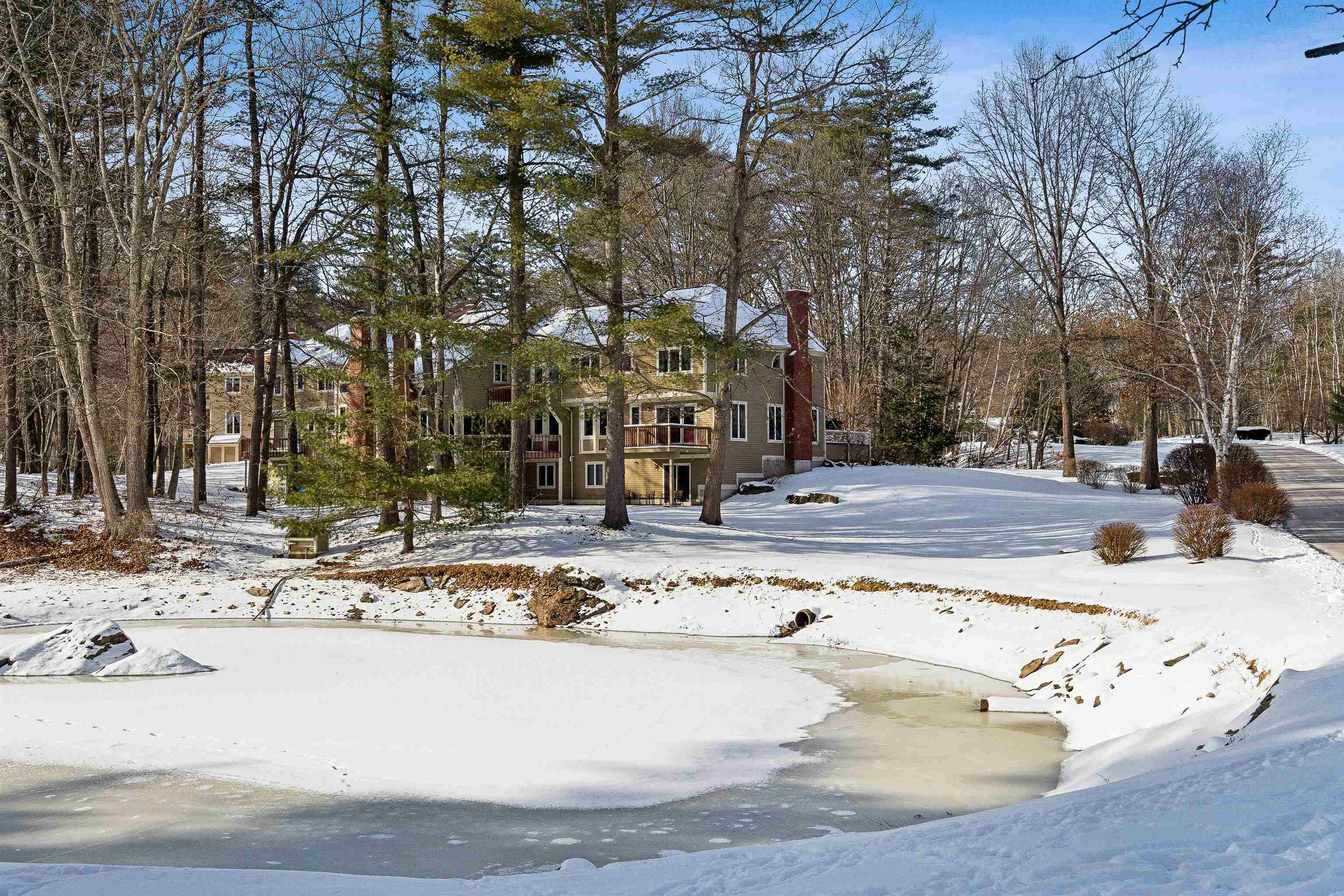 25 Hickory Lane